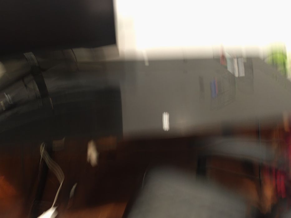 Vendo mesa monitor e cadeira
