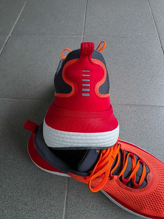 Sapatilhas Under Armour Elite 2