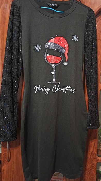 Платья . Распродажа .Женские платья