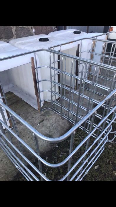 Iglo budki dla cieląt