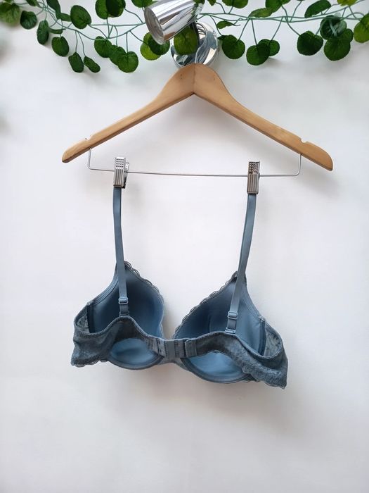 Sutiã Azul de Renda