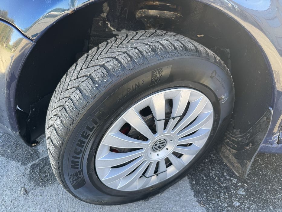 Продам VW GOLF 4 1.4 Бензин.