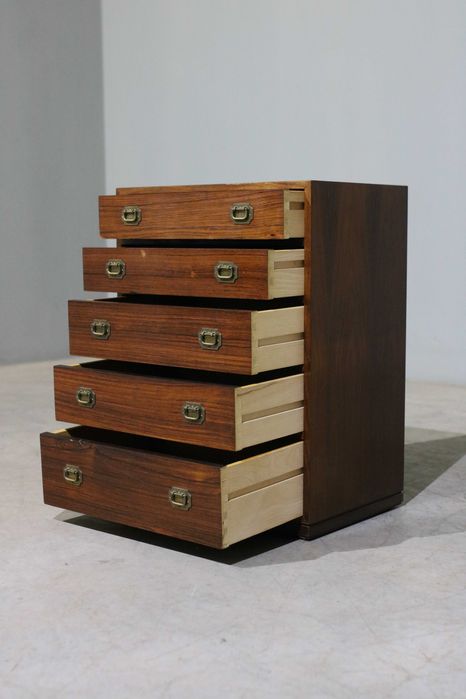 Cómoda Henning Korch modelo Alabama em pau santo | Vintage