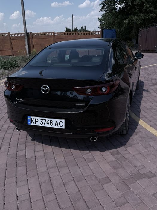 Автомобіль Mazda 3 bp 2024