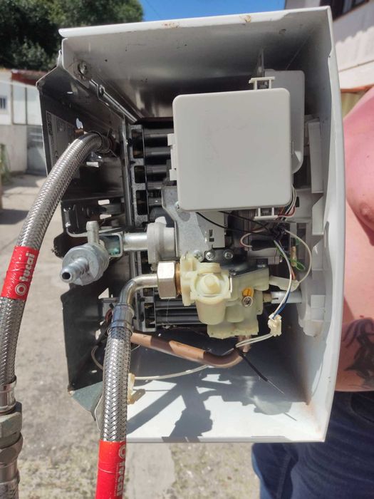 Esquentador Junkers Compacto WRDG 14 Gás Natural