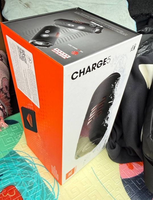 Портативна акустика JBL Charge 5