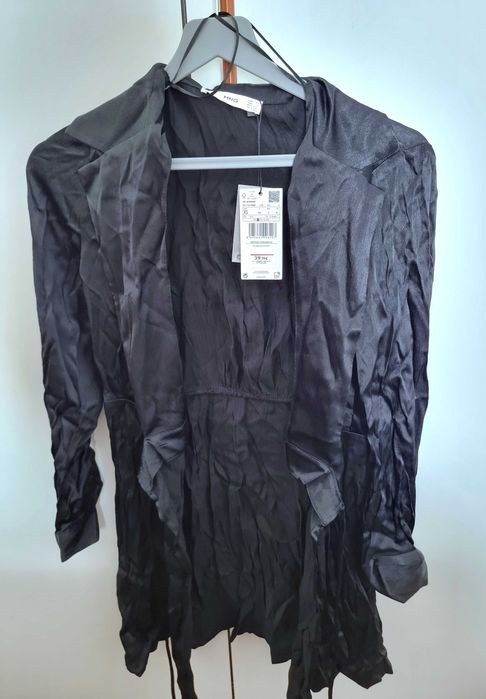Vestido preto Mango com botões brilhantes 100% viscose, XS - novo