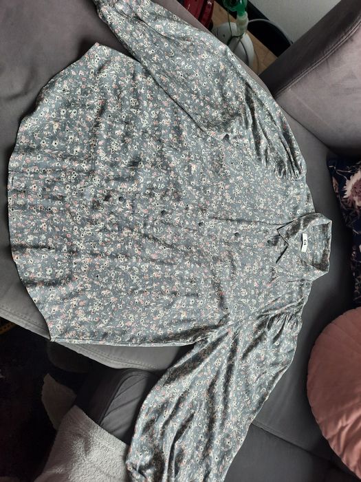 śliczna koszula C&A 42 kwiaty oversize szerokie rękawy jak nowa