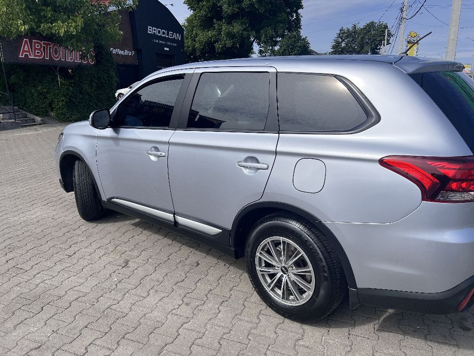 Mitsubishi Outlander III, 2016