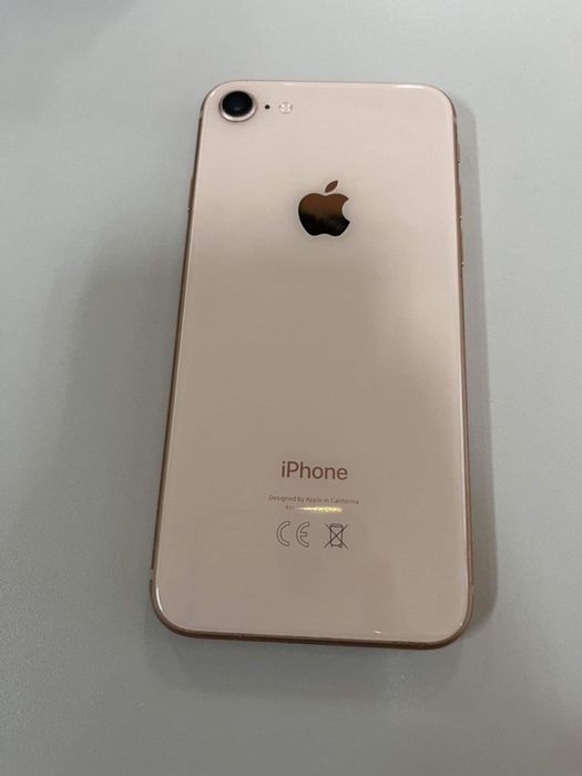 Telemóvel iPhone 8 64Gb