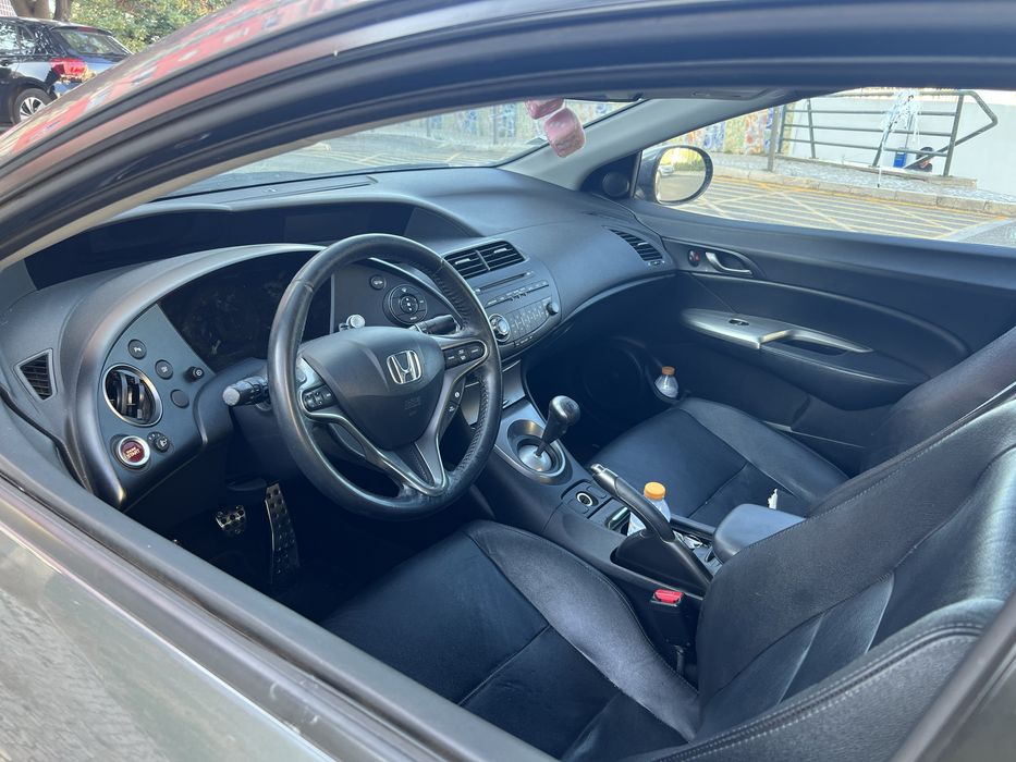 Honda Civic 5D 1,4