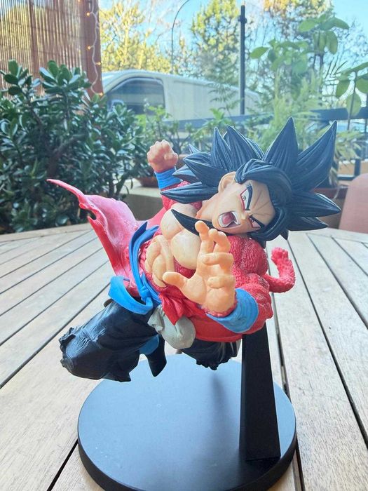 Action Figure SDBH 9th Anniversary – Goku Super Saiyajin 4|Original