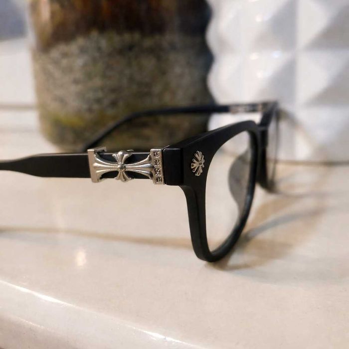 Czarne okulary Chrome Hearts style