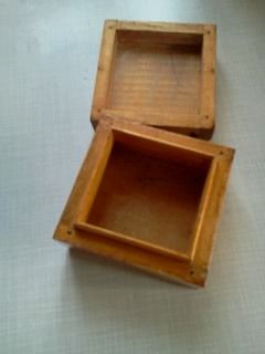 Сувениры-ретро из дерева читайте