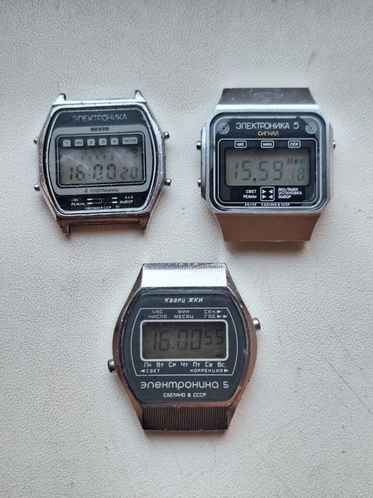 Часы Электроника Сигнал Электроника 5 Кварц ЖКИ СССР