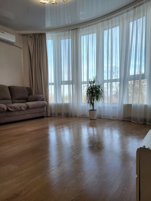 Здам подобово квартиру у м. ВИШГОРОД