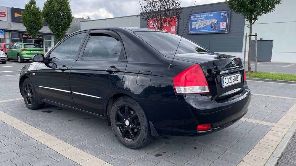 Kia cerato 1.6 i