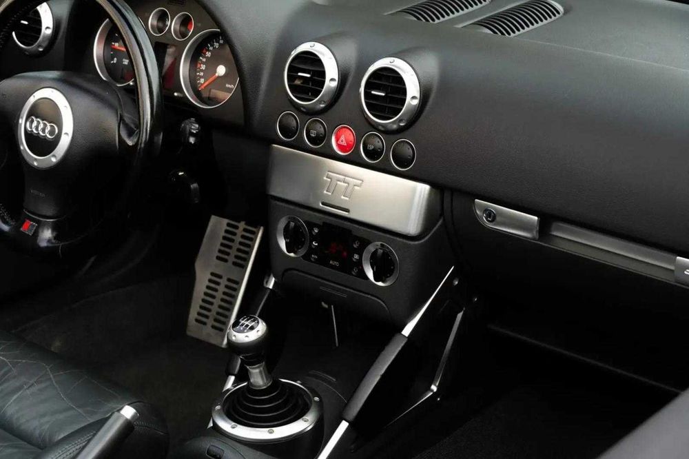 Clássico Audi TT QUATTRO 225 Cavalos