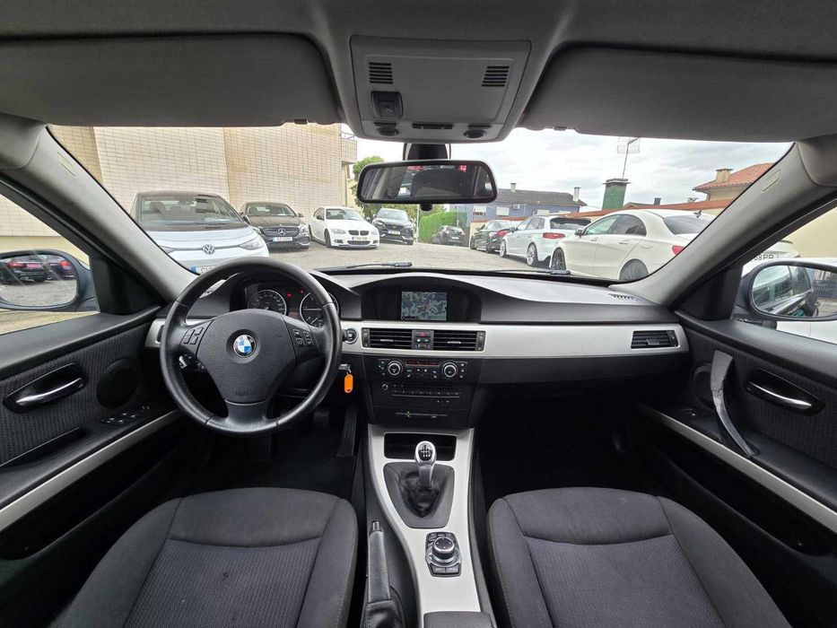 BMW 318D E91 PACK M 2.0 143CV (LOOK 335)