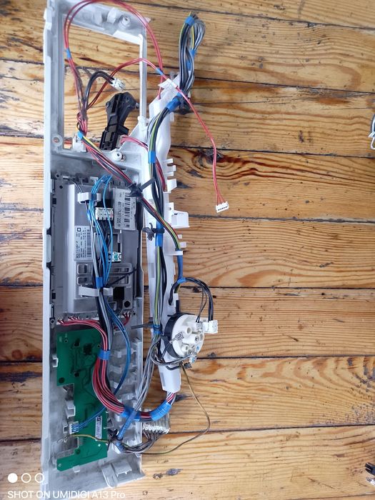 Запчастини до пральної машини Whirpool  AWO 5446