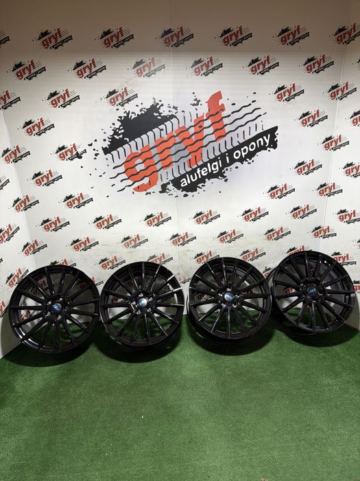 Komplet alufelg 5x114.3 19”