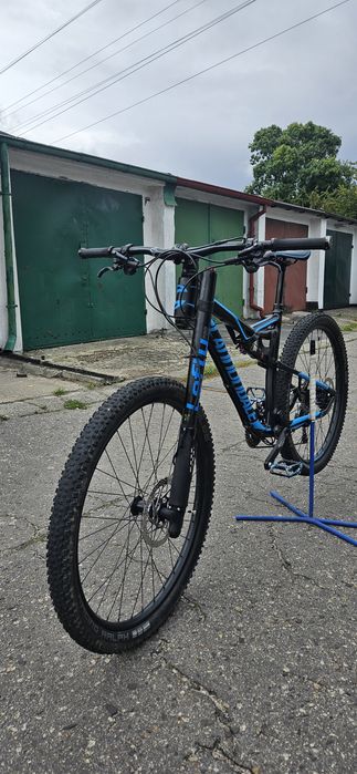 Rower full Cannondale Habit 4 black/blue 2017 27.7 cali rozmiar M
Górskie
Cannondale Habit 4 black/bl