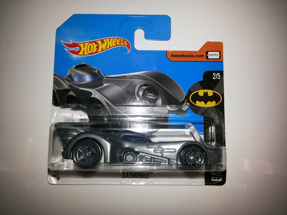 Batman - Carros Antigos - Batmobile - Hot Wheels escala 1/64