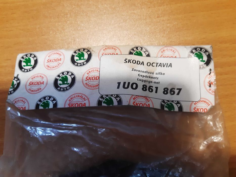 Siatka do bagażnika Skoda Octavia