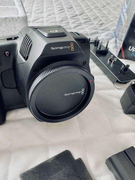 NOWA! Kamera Blackmagic Pocket Cinema Camera 6K PRO plus DaVinci Resolve Studio