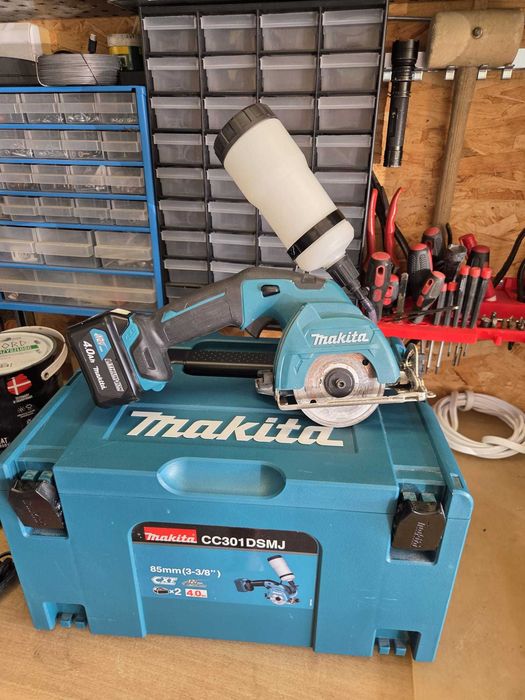 Przecinarka diamentowa Makita CC301DSMJ CXT 12V