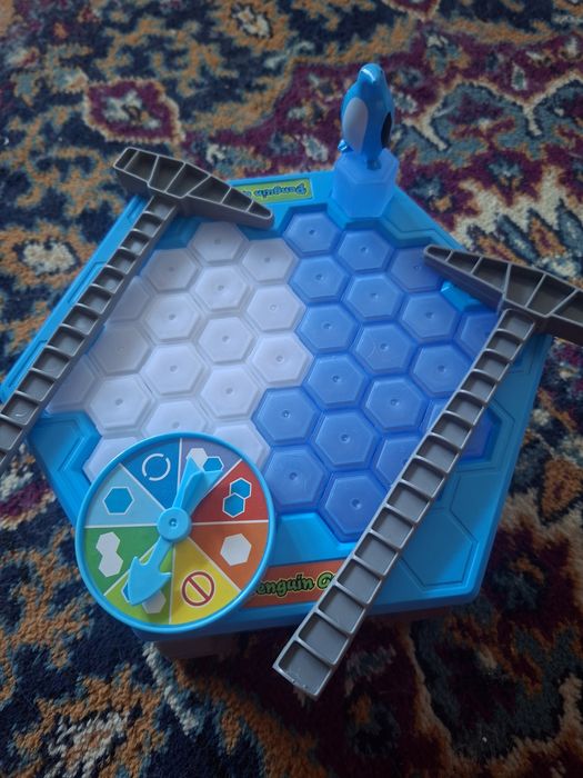 Настільна гра. Пінгвін на льоду. Дитячі іграшки