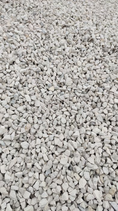 Szary kliniec biały grys  tłuczeń szary grys kruszywa ozdobne