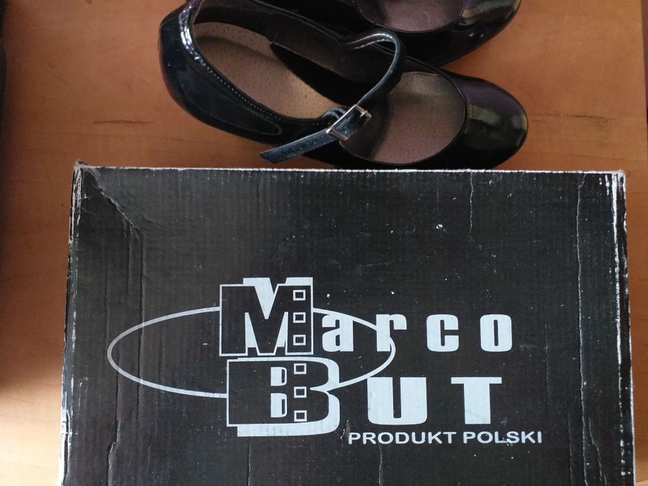 Buty Czółenka Czarne szpilki Skóra lakierowana Goth/Rock