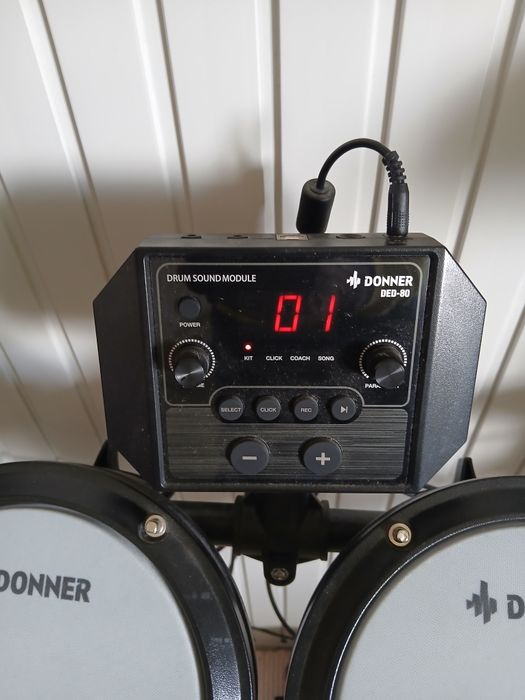 Donner DED-80 Bateria Eletrônica Musical de 7 Peças.