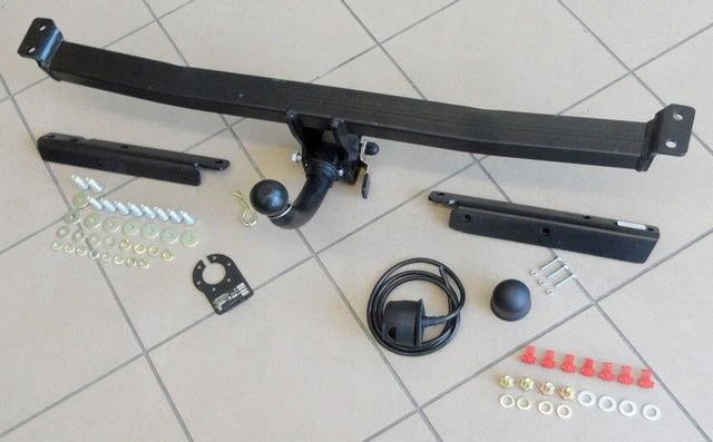 Słupsk Automat Hak Holowniczy+Wiązka Nissan Micra 3+5D K12 2003do2010