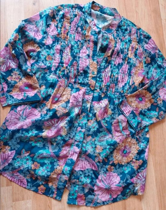 Damska bluzka w kwiaty kolorowa rozmiar L/XL