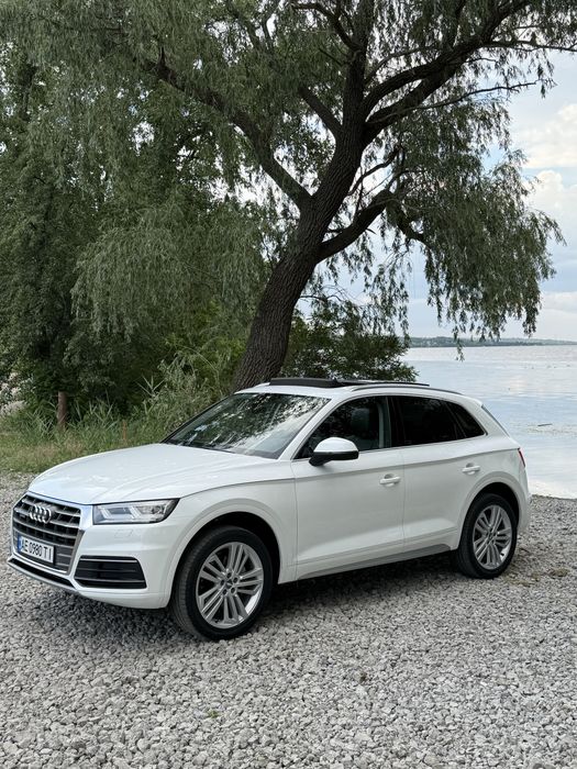 Audi Q5 2018 VIN WA1BNAFY4J2153543 фото оголошення 4 з 12