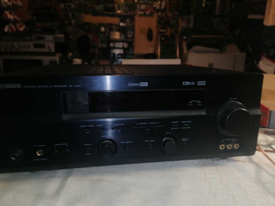 ресивер Yamaha model RX - V557