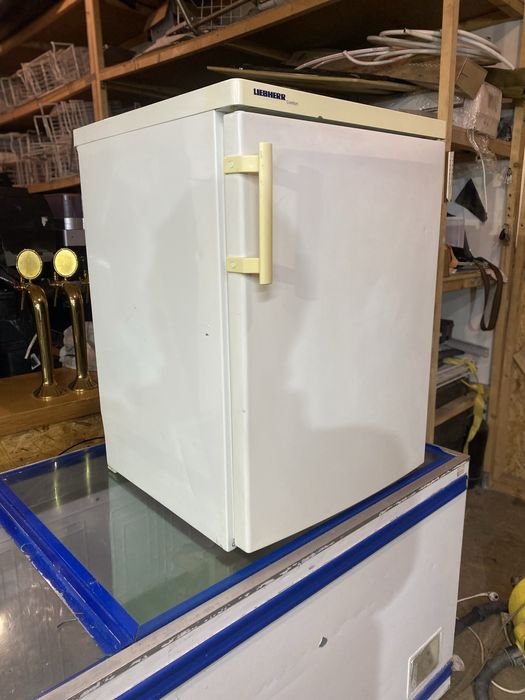 Холодильник барний liebherr comfort