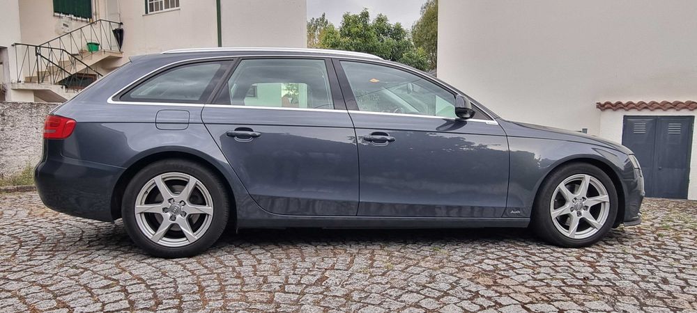 Audi A4 Avant 2.0 TDI 143 cv Sport – 2009 | 227.000 km foto 2