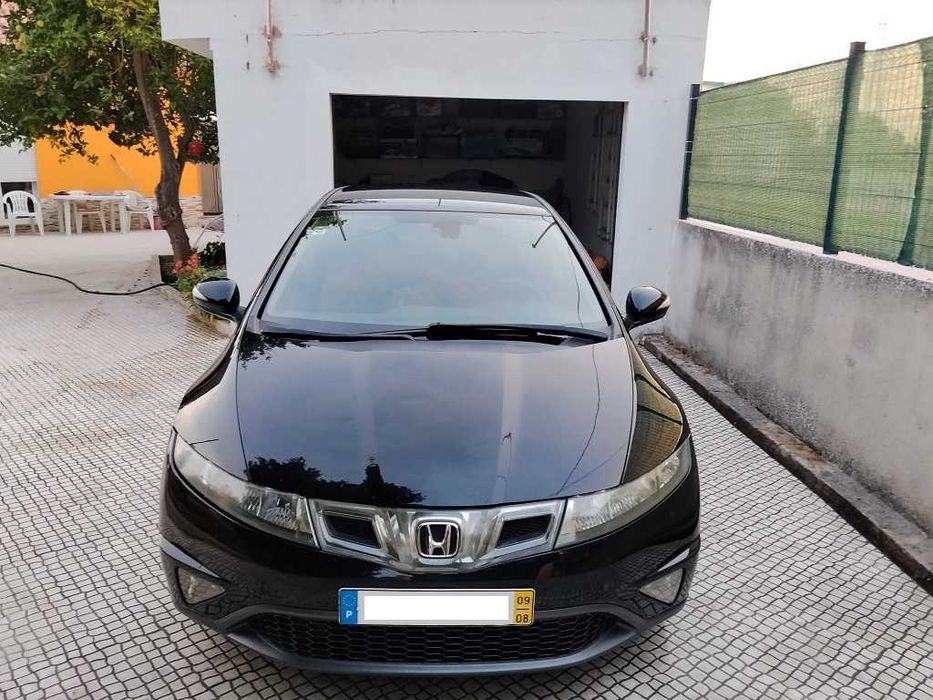 Vendo HONDA CIVIC 5DR 6 velocidades de 2009