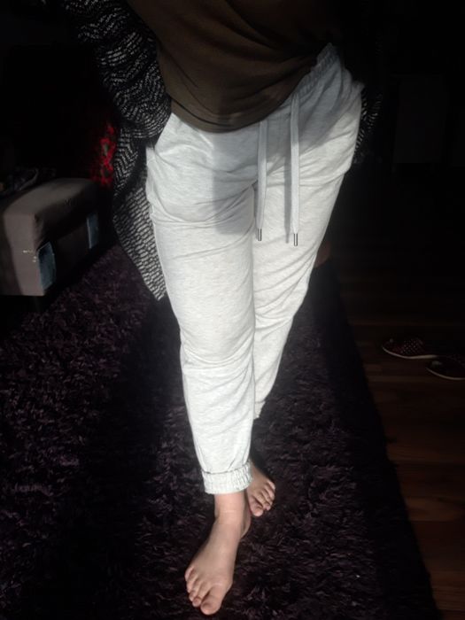 Spodnie dresowe Sinsay S/M