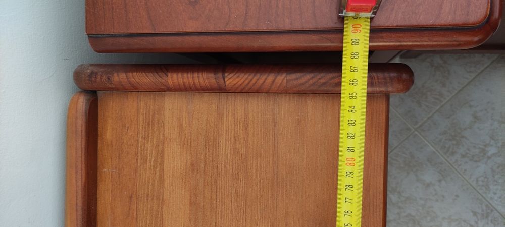 Movel/estante/aparador madeira Cerne