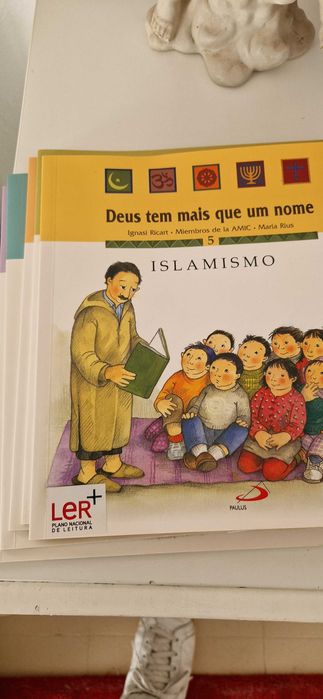 conjunto de 5 livros diversas religiões