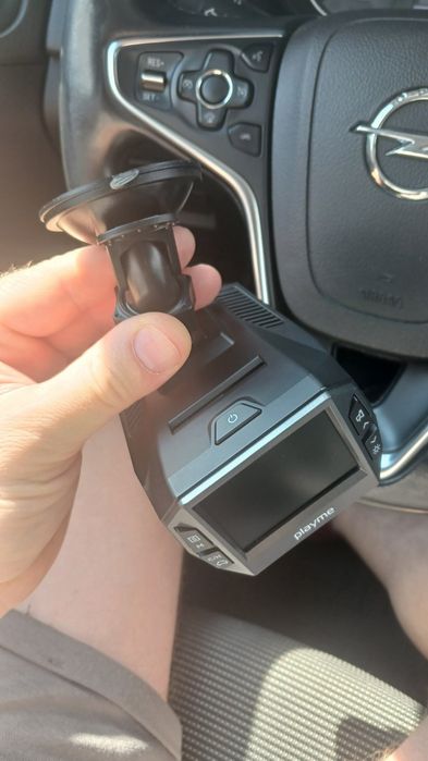 GPS навігатори, реєстратор.
