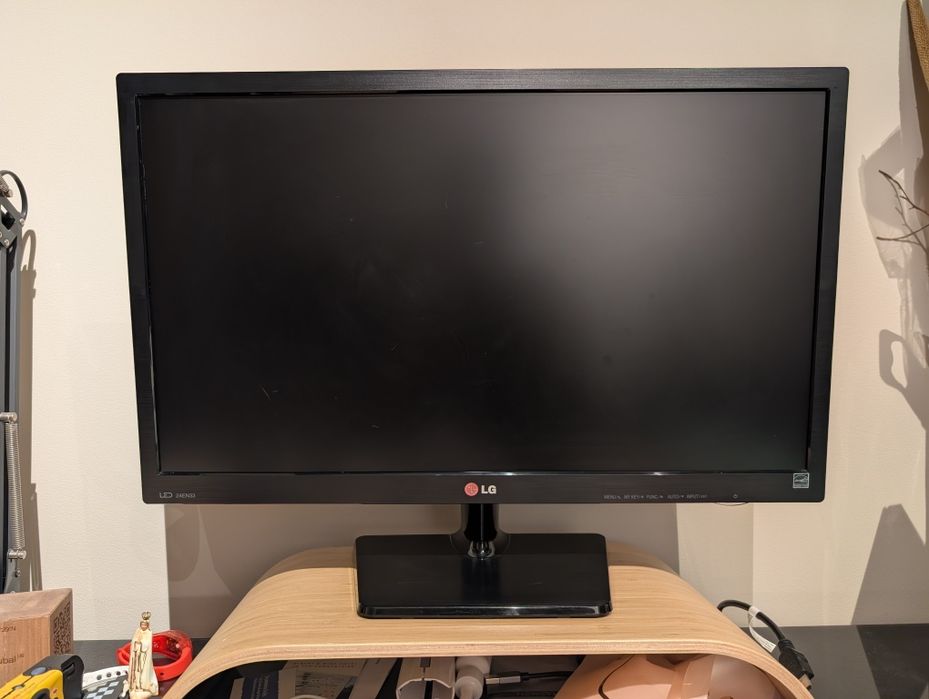 Monitor LG 24" FHD
