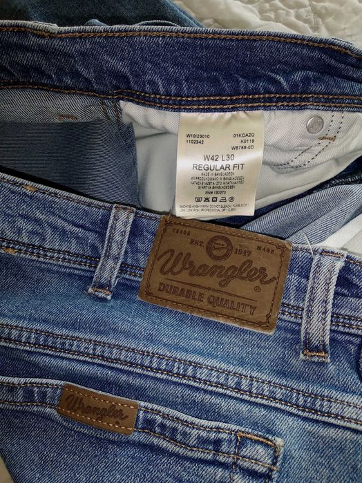 Джинси WRANGLER regular fit  W42 L30 made in Bangladesh