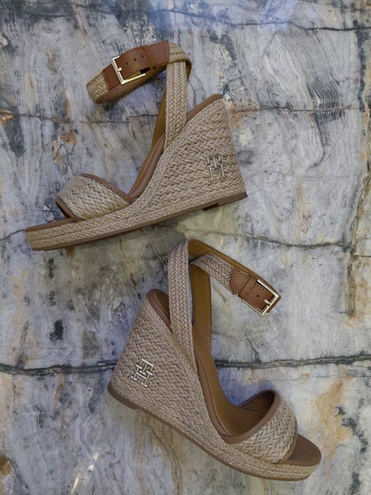 Espadryle na koturnie Tommy Hilfiger 38