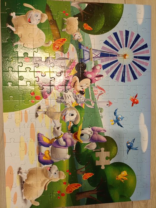 Puzzle 4+ Minnie (2x50), Bing (60), Wieś (60) Trefl