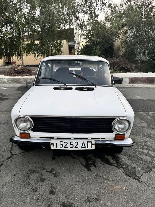 Продам ВАЗ 2101 с дисками в комлпекте